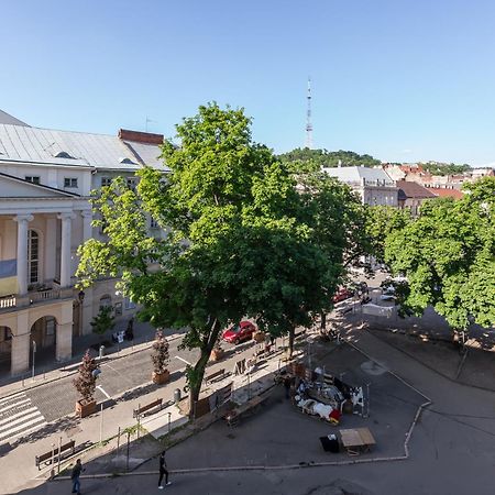 Квартира Віп В Центрі На Вулиці Проспект Свободи 22 Біля Оперного Театру Біля Вернісажу Lviv Ngoại thất bức ảnh