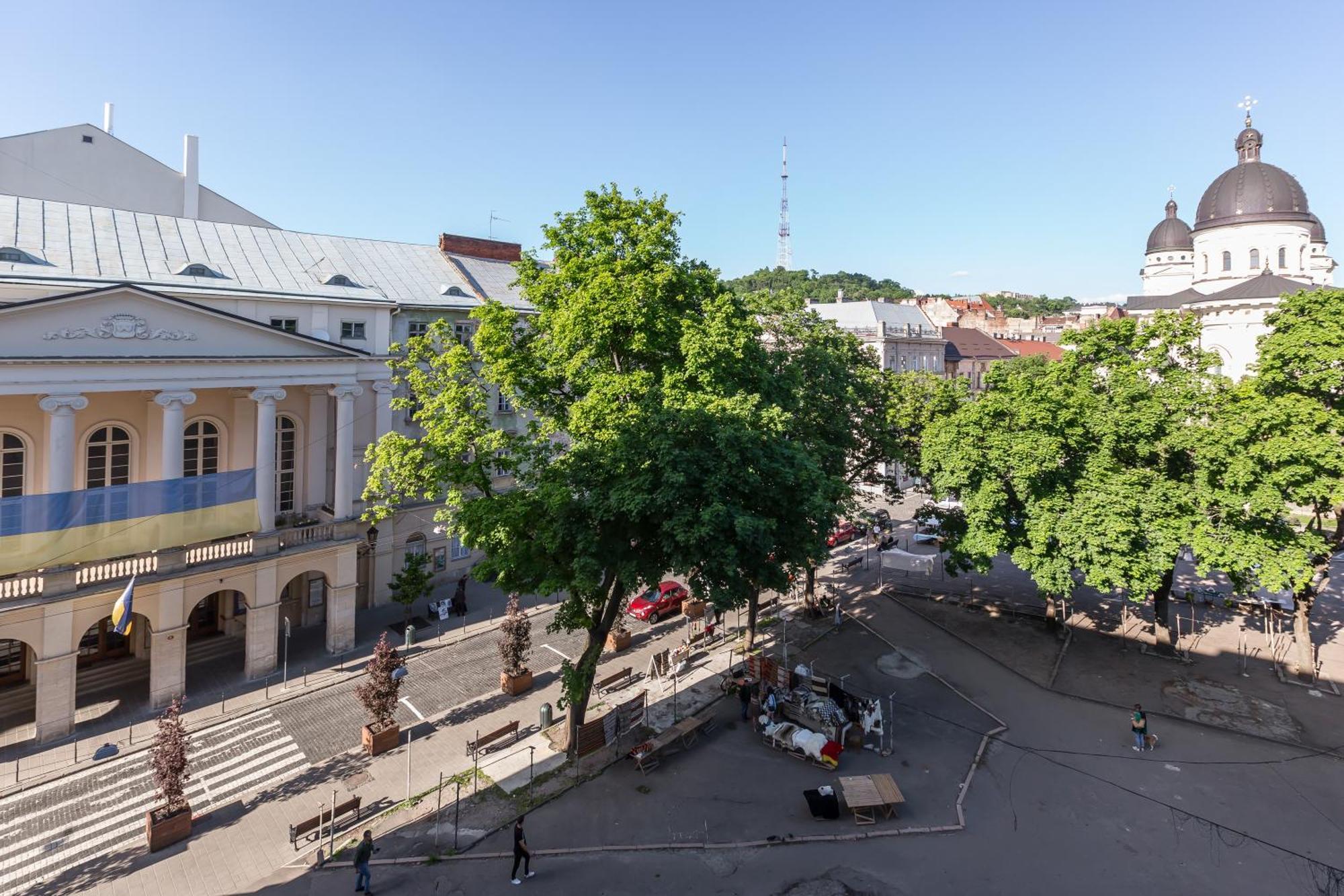 Квартира Віп В Центрі На Вулиці Проспект Свободи 22 Біля Оперного Театру Біля Вернісажу Lviv Ngoại thất bức ảnh